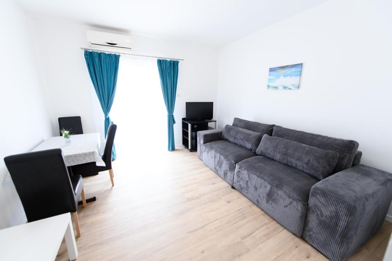 Cozy Beach Apartments มาคาร์สกา ภายนอก รูปภาพ